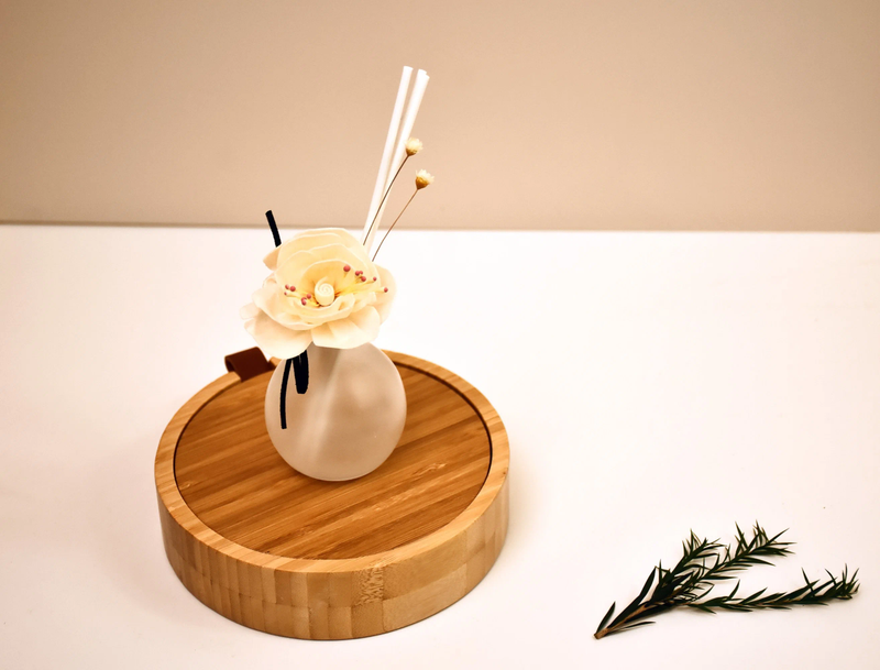 Aroma Decor Factory Produced Flower Arrangement Small Bottle Reed Diffuser Gift